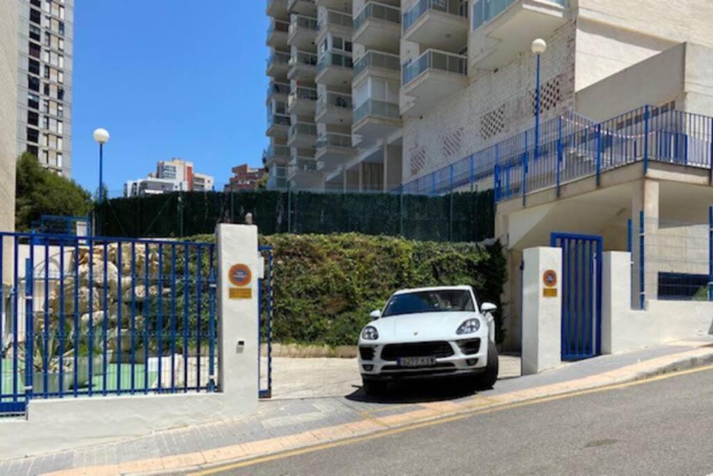 Ideal 2 Benidorm Exterior photo